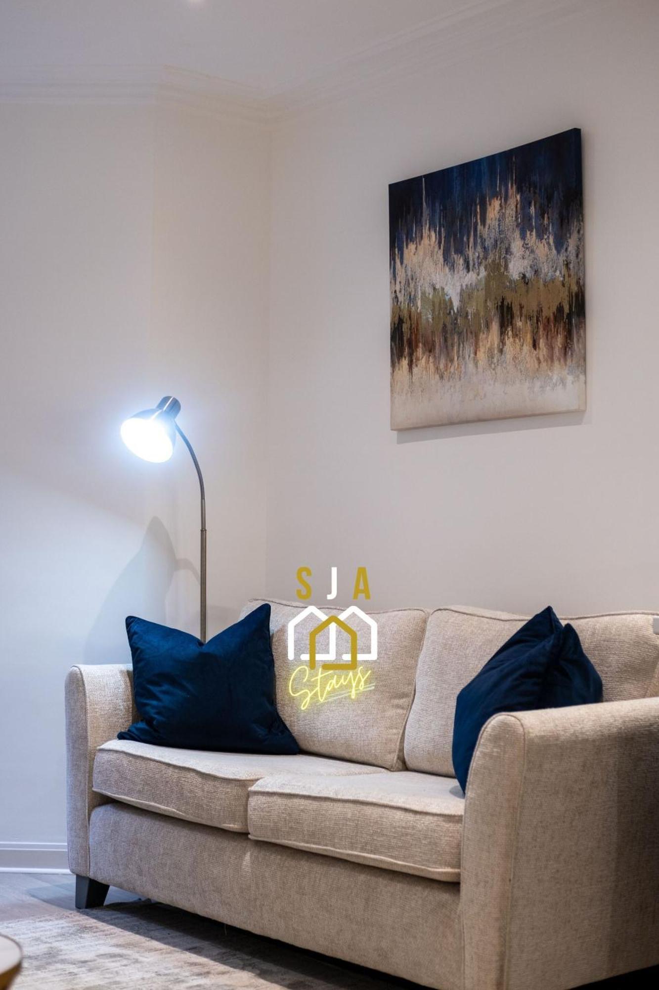 Holburn Hideaway - Sja Stays - Modern 2 Bed Apartment Aberdeen Exterior foto