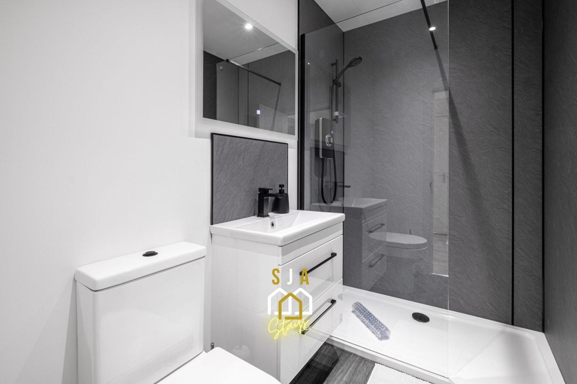 Holburn Hideaway - Sja Stays - Modern 2 Bed Apartment Aberdeen Exterior foto